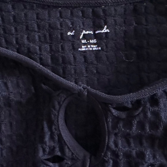 Urban Outfitters Out From Under Black Seamless Cropped Top‎ Size M/L - Picture 6 of 6